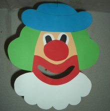 Clown aus Tonkarton 