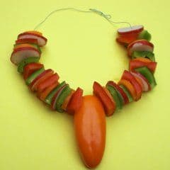 Artikelbild Bunte Gemüsekette fädeln