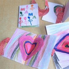 Artikelbild Herzchen-Klappkarte basteln