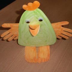 Artikelbild Huhn mit Hand- und Fußabdrücken basteln
