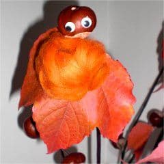 Artikelbild Figuren am Strauch aus Kastanien und Weinlaub