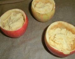 Kuchenteig im Apfel